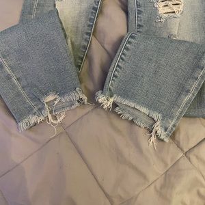 Abercrombie and Fitch Harper low rise ankle jeans